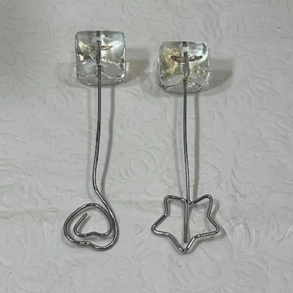 TWO(2) Wired Stands: Hearts/Star Photo Holder Desk Display Postcard Glass Stand